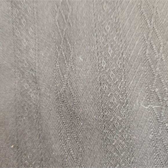 DOLCE & GABBANA BLACK VINTAGE PENCIL SKIRT SIZE 38 (26 INCH WAIST) - Picture 4 of 5